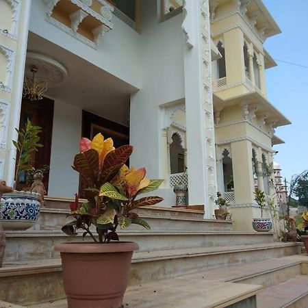 Golden Hands - Palace Raj Kumbha كمبالغره المظهر الخارجي الصورة